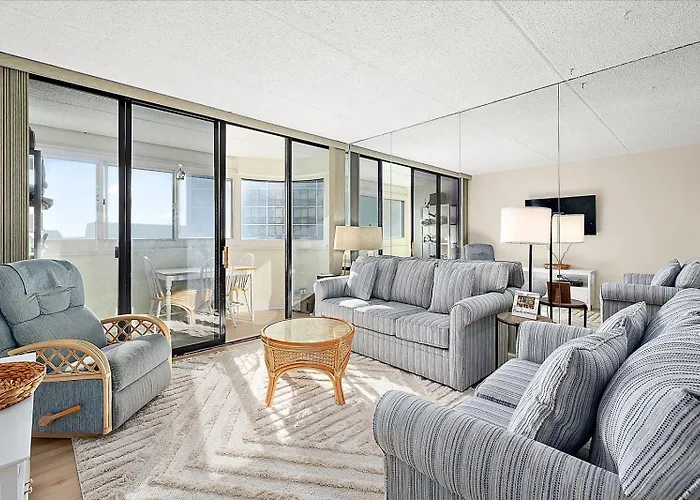 Amazing Views From 2 Bedroom With Outdoor Pool! Ferienhaus