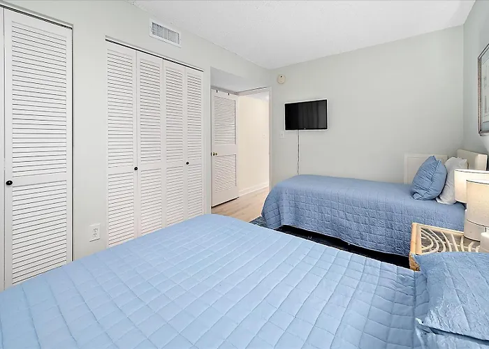 Amazing Views From 2 Bedroom With Outdoor Pool! Ferienhaus