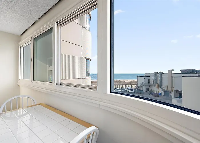 Amazing Views From 2 Bedroom With Outdoor Pool! Ferienhaus
